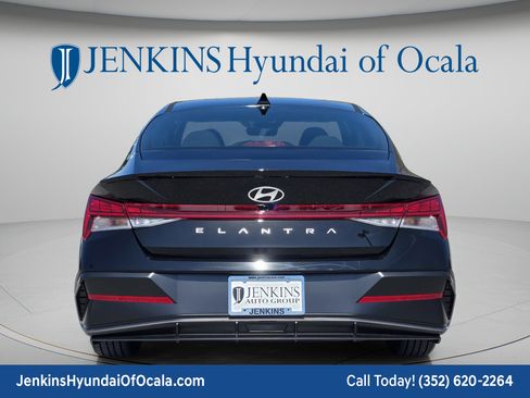 New 2026 Hyundai Elantra SEL Sport Premium FWD image 6