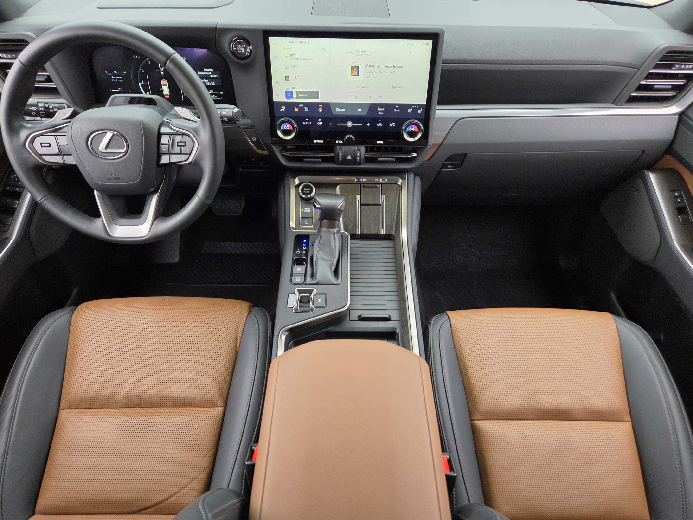 Used 2024 Lexus GX 550 w/ Accessory Package (Z1) AWD/4WD image 26