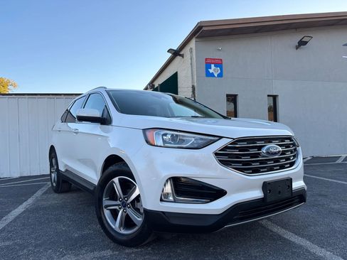 Used 2021 Ford Edge SEL w/ Convenience Package image 6
