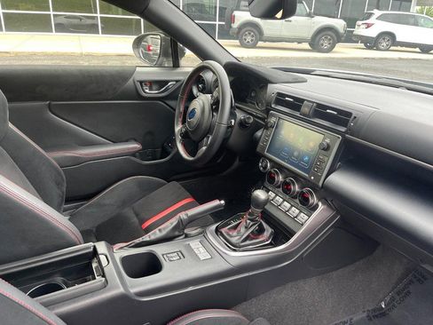 Used 2024 Subaru BRZ Limited RWD image 6