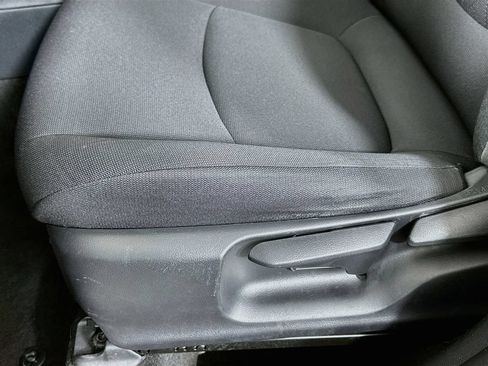 Used 2023 Toyota Corolla Cross LE FWD image 20