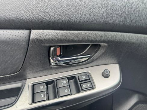 Used 2015 Subaru Crosstrek Touring AWD/4WD image 18