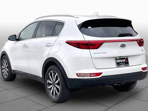 Used 2018 Kia Sportage EX w/ EX Sport Appearance Package FWD image 12