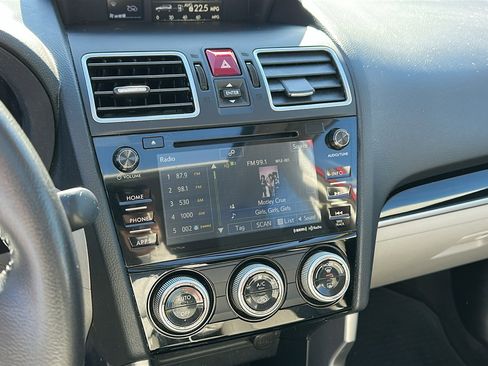 Used 2018 Subaru Forester 2.5i Limited image 15