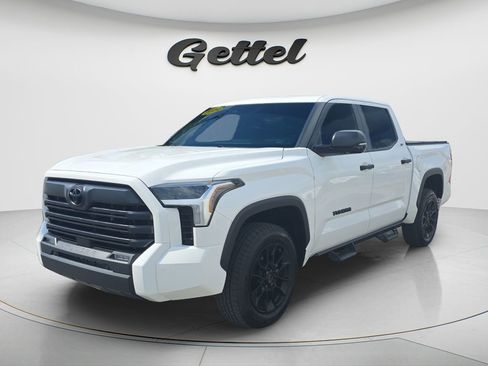 Used 2024 Toyota Tundra SR5 w/ SR5 Convenience Package image 1