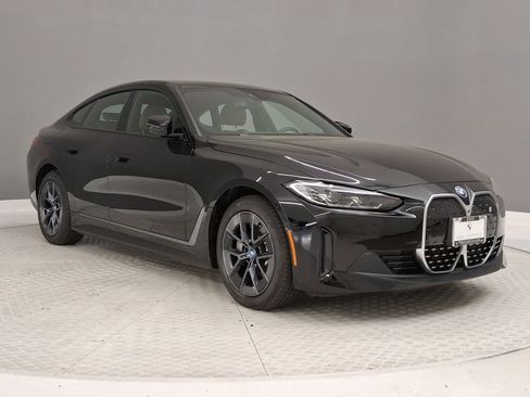 Certified 2023 BMW i4 eDrive35 w/ Premium Package RWD image 5