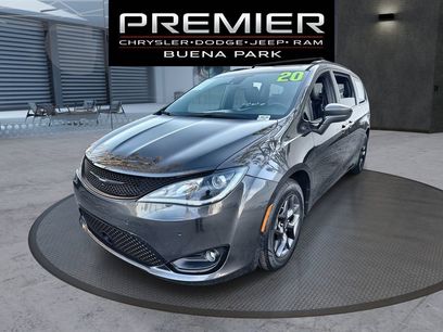 Used 2020 Chrysler Pacifica Touring-L Plus w/ Advanced Safetytec Group
