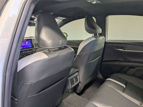 Certified 2025 Toyota Camry SE FWD image 35