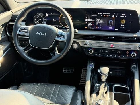 Used 2024 Kia Telluride AWD image 10
