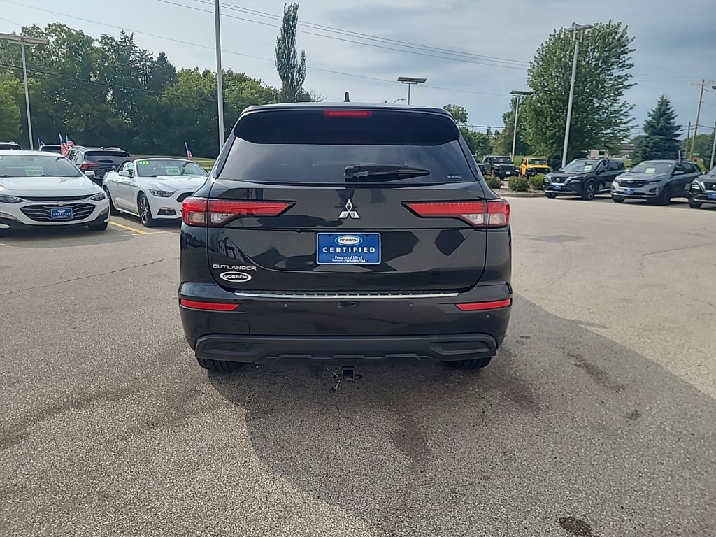 Used 2022 Mitsubishi Outlander ES AWD/4WD image 5