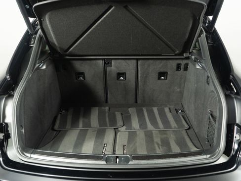 Used 2023 Porsche Macan GTS w/ GTS Sport Package image 56