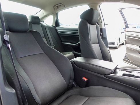Used 2020 Honda Accord LX image 15