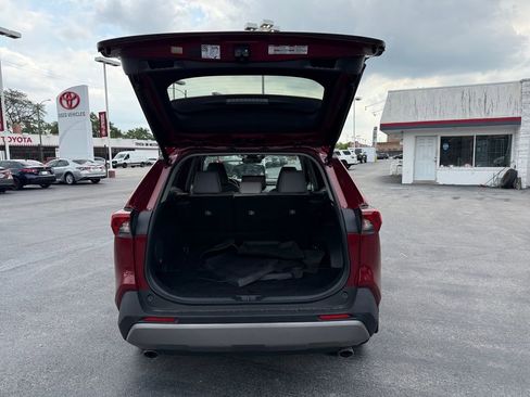 Used 2024 Toyota RAV4 Limited image 24