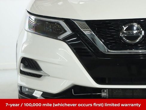 Certified 2022 Nissan Rogue Sport SL w/ Premium Package image 9
