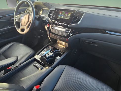 Used 2020 Honda Pilot Elite image 26