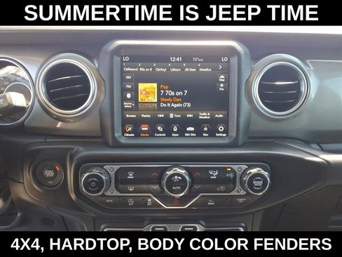 Used 2023 Jeep Gladiator Overland AWD/4WD image 22