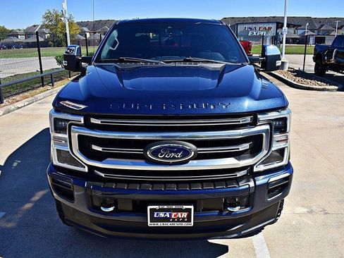Used 2020 Ford F250 Platinum w/ FX4 Off-Road Package AWD/4WD image 14