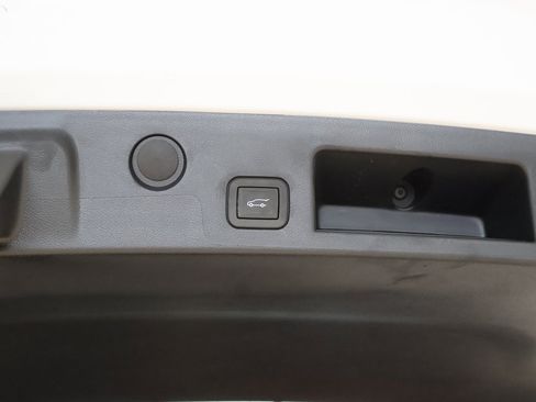 New 2026 Chevrolet Equinox LT w/ Convenience Package II image 30