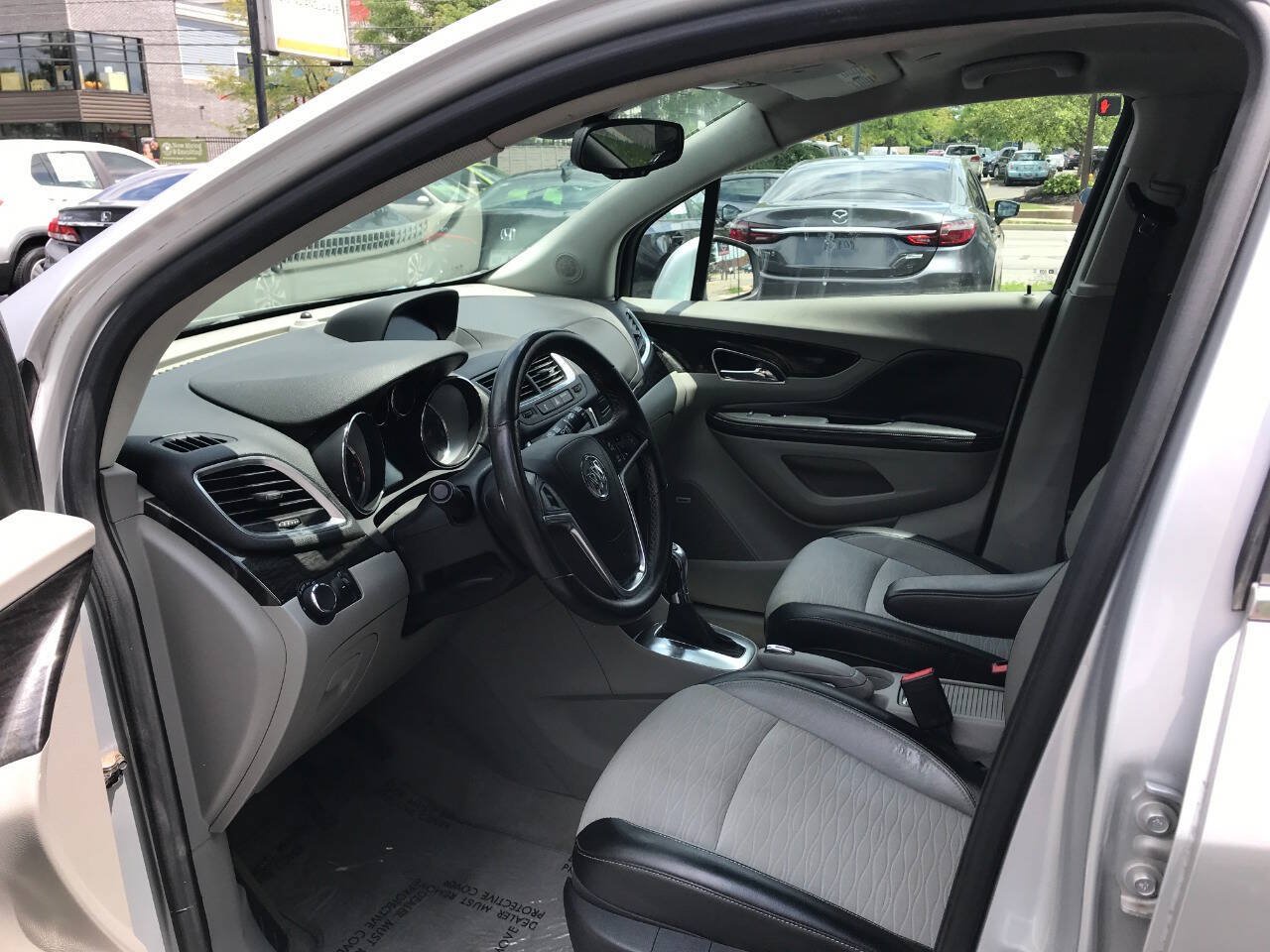 Used 2016 Buick Encore FWD image 9