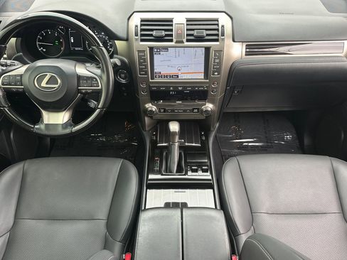 Used 2021 Lexus GX 460 Premium w/ Premium Package image 13