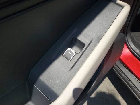 Certified 2025 Honda Accord LX image 14