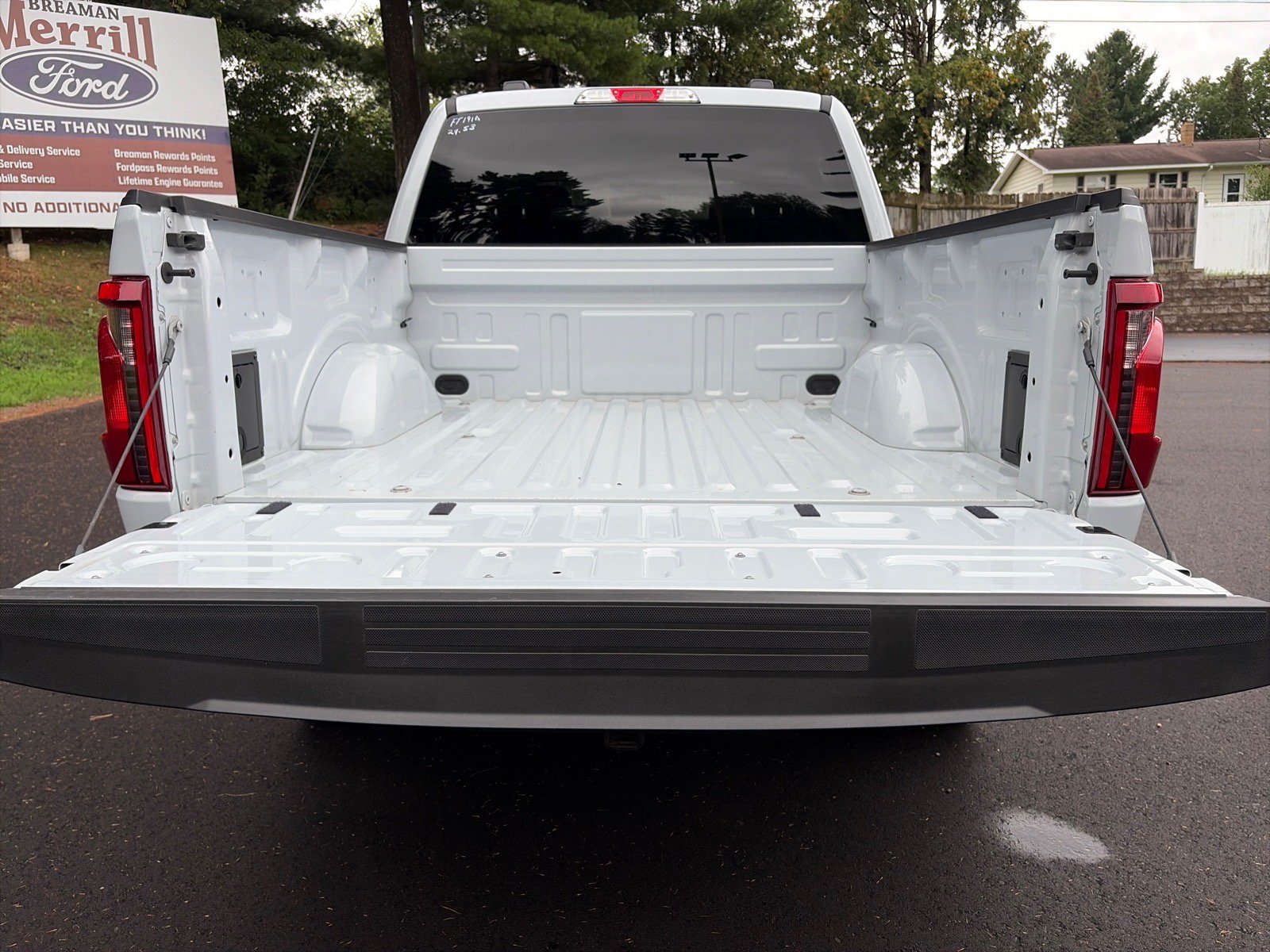 Used 2025 Ford F150 STX w/ STX Black Appearance Package AWD/4WD image 8