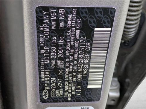 Used 2024 Hyundai Elantra SEL image 15