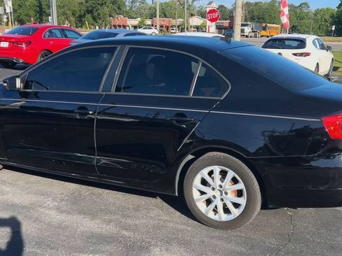 Used 2012 Volkswagen Jetta SE FWD image 6