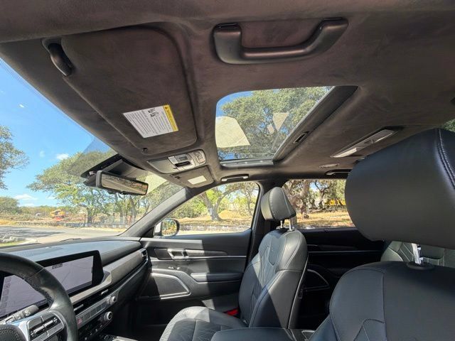 Used 2024 Kia Telluride SX Prestige X-Pro AWD/4WD image 15