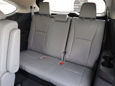 New 2026 Toyota Highlander Limited AWD/4WD image 14