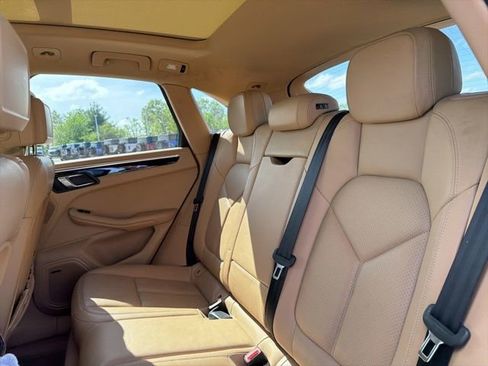 Used 2017 Porsche Macan S AWD/4WD image 14
