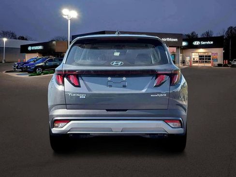 New 2026 Hyundai Tucson Blue SE w/ Tow & Go Package AWD/4WD image 6