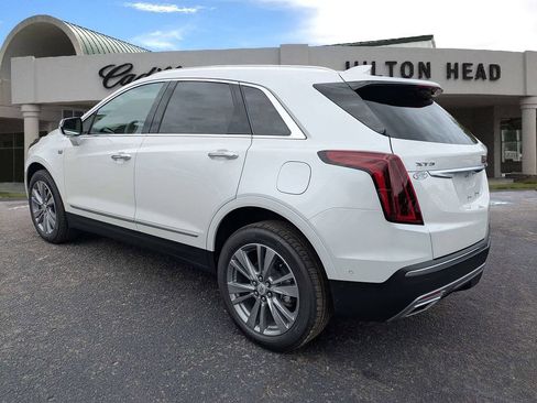 New 2026 Cadillac XT5 Premium Luxury w/ Driver Assist Package FWD image 4