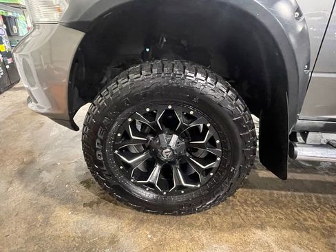 Used 2013 RAM 1500 Express image 36