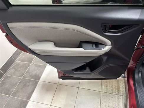 Used 2025 Subaru Forester Premium image 17