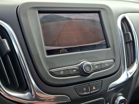 Certified 2023 Chevrolet Equinox LT FWD image 17