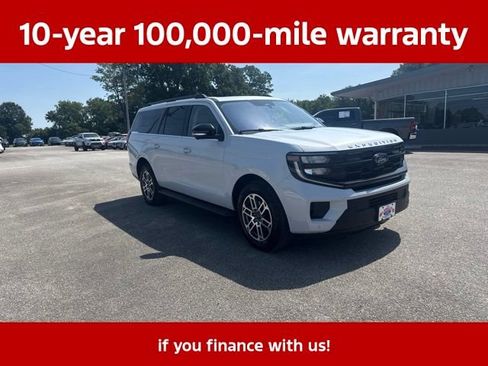 Used 2025 Ford Expedition Max Active AWD/4WD image 10