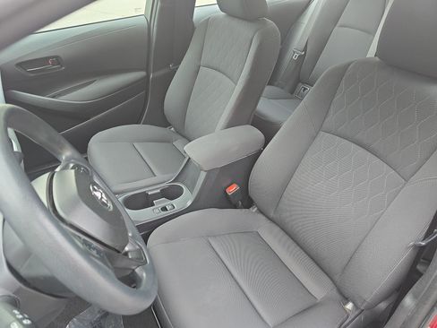 Used 2024 Toyota Corolla LE FWD image 13