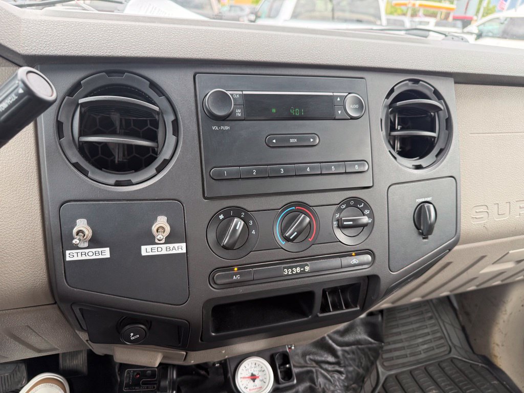 Used 2008 Ford F250 XL AWD/4WD image 9