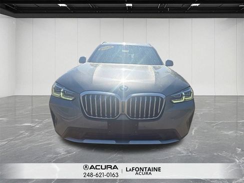 Used 2023 BMW X3 xDrive30i image 2