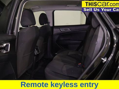 Used 2024 Kia Sportage LX FWD image 12