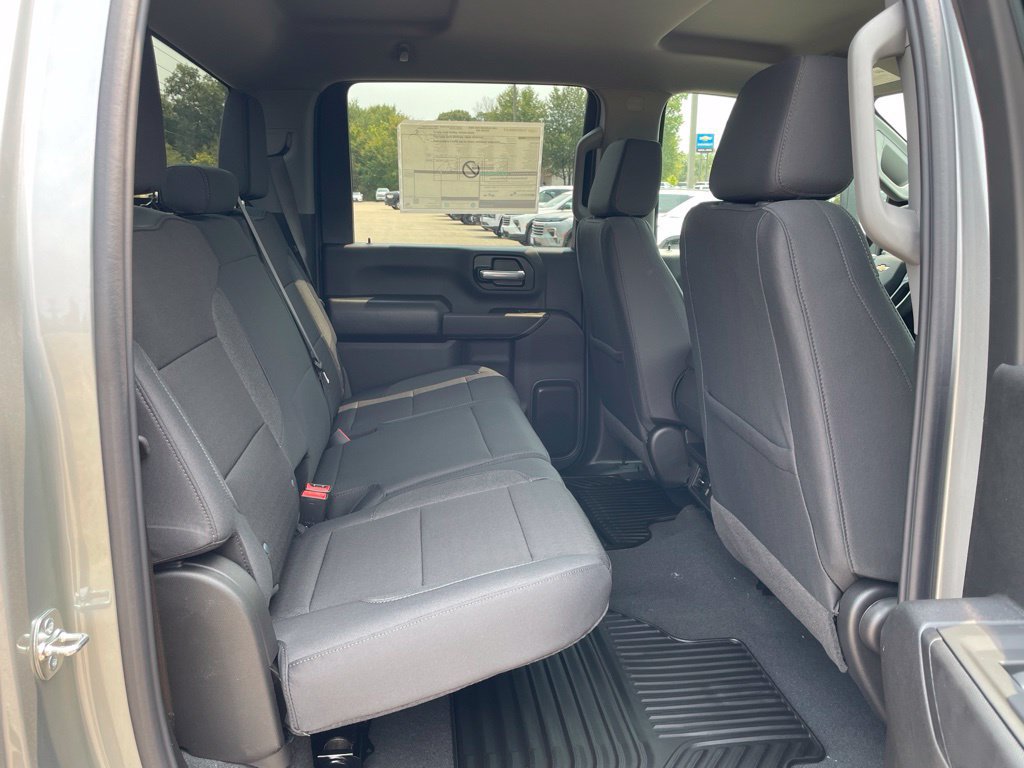 New 2026 Chevrolet Silverado 2500 Custom w/ Custom Convenience Package AWD/4WD image 33
