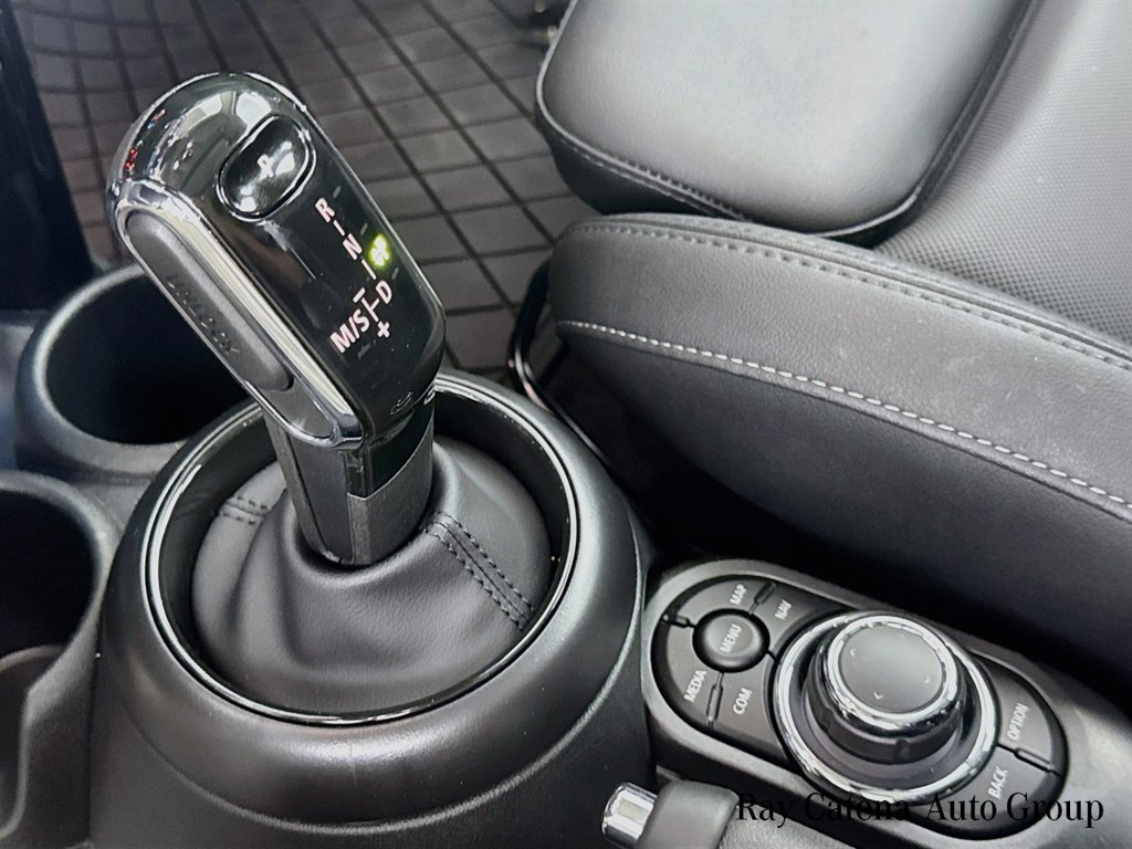 Used 2024 MINI Cooper S FWD image 17
