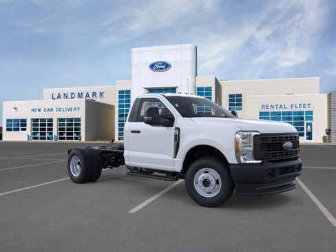 New 2025 Ford F350 XL w/ Snow Plow Prep Package image 7