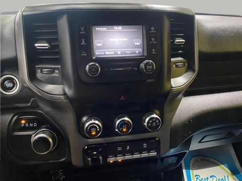 Used 2022 RAM 2500 Tradesman w/ Chrome Appearance Group AWD/4WD image 18