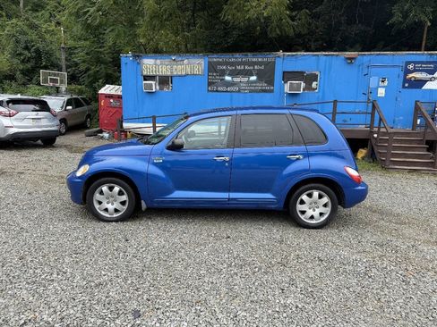 Used 2006 Chrysler PT Cruiser Touring FWD image 2