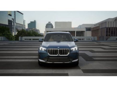 New 2026 BMW X1 xDrive28i w/ Convenience Package image 3