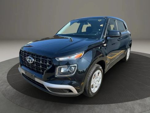 Used 2020 Hyundai Venue SE FWD image 1