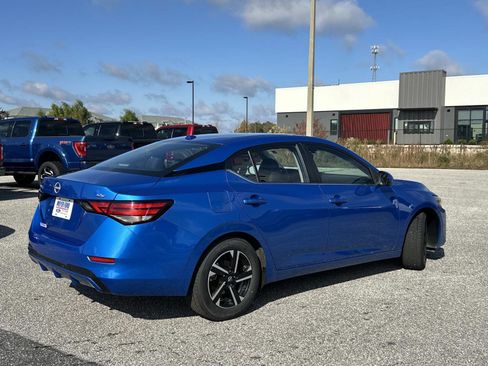 Used 2024 Nissan Sentra SV image 5
