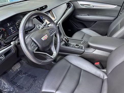 Used 2023 Cadillac XT6 Luxury AWD/4WD image 10